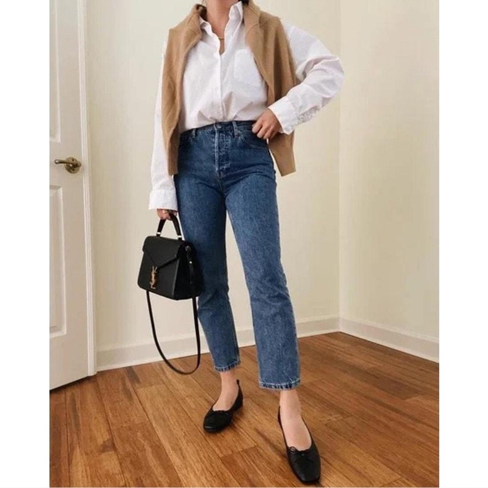 Everlane Mid-Rise Straight Leg Jeans in Blue Wash
